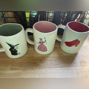 Wizard of Oz Rae Dunn coffee cup collection. Set of 6